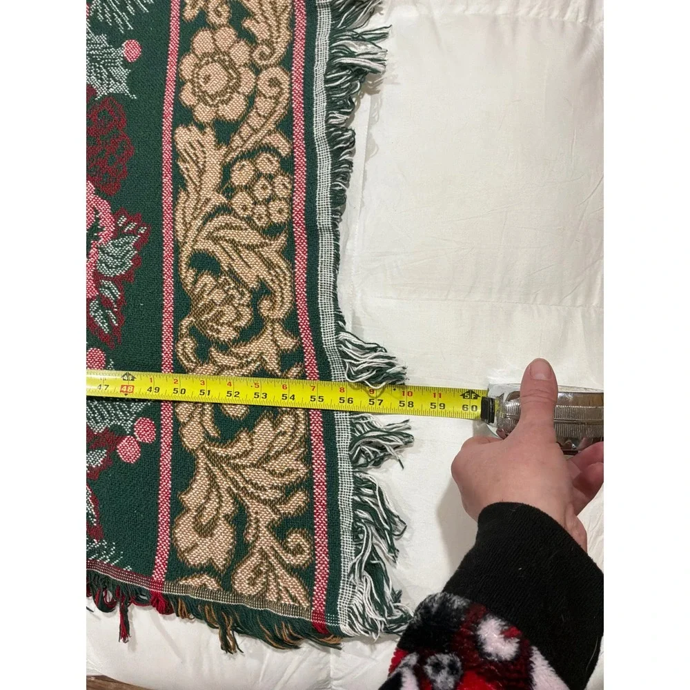 Unbranded Woven Tapestry Throw Blanket Unisex OS Green Red Holly Floral